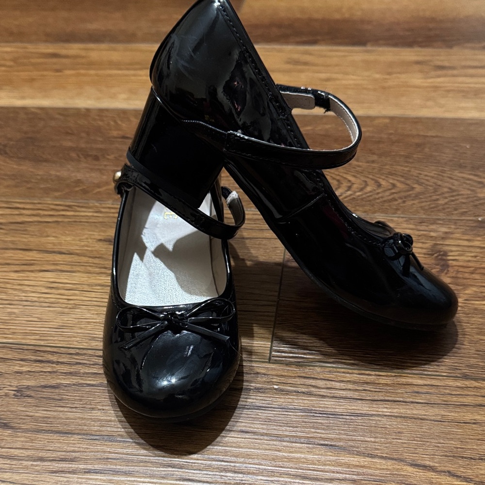 Black Patent Leather Mary Jane Shoes